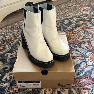 Dr. Martens Spence Chelsea Boot